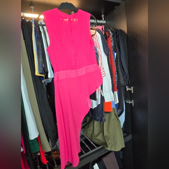 BCBGMaxAzria Fuchsia Top - Picture 6 of 8